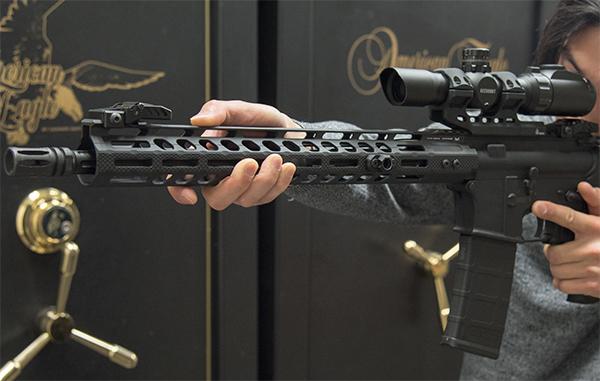 UTG PRO M-LOK Ultra Slim Vorderschaft für AR-15